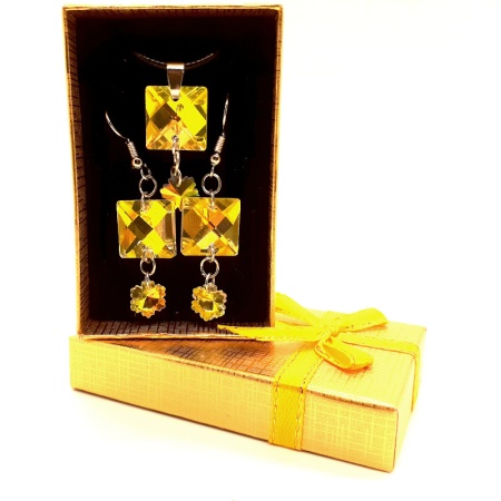 Crystal Pendant & Earrings - Golden Box set-004